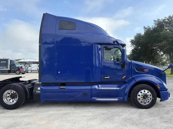 2022 Peterbilt 579