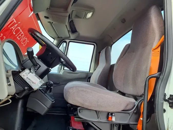 2018 NAVISTAR INTERNATIONAL 4300