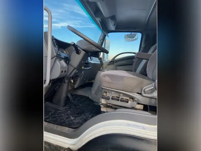 2018 ISUZU FTR