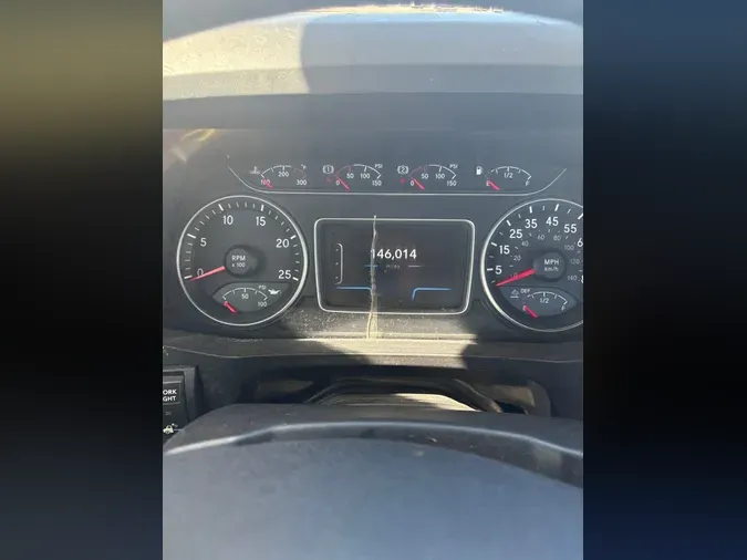 2019 NAVISTAR INTERNATIONAL LT625 DAYCAB T/A