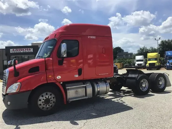 2019 FREIGHTLINER CASCADIA
