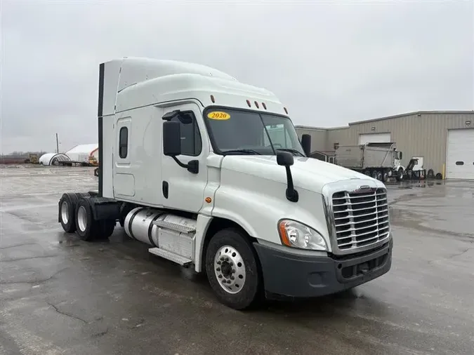 2020 FREIGHTLINER CASCADIA