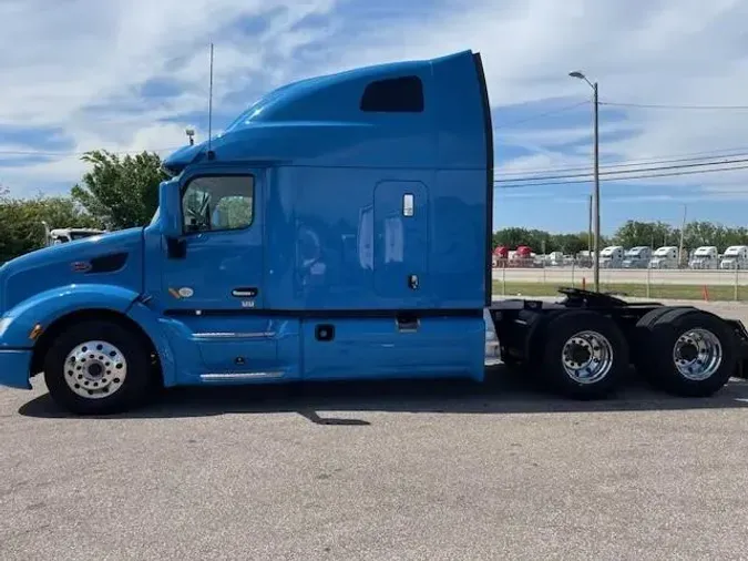 2021 Peterbilt 579