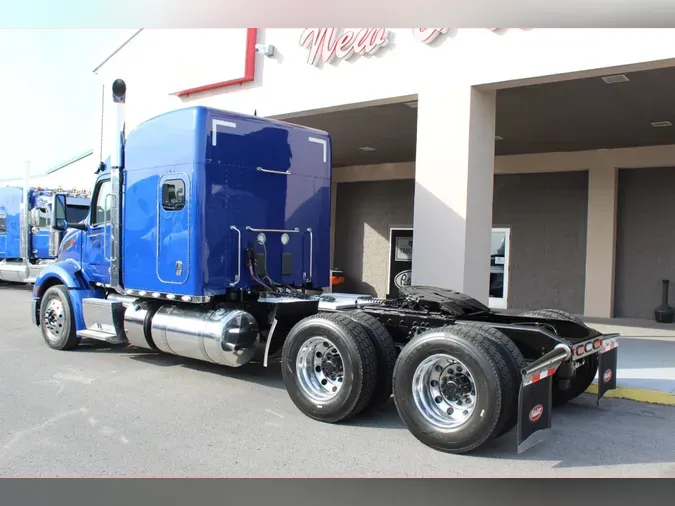 2023 Peterbilt 579