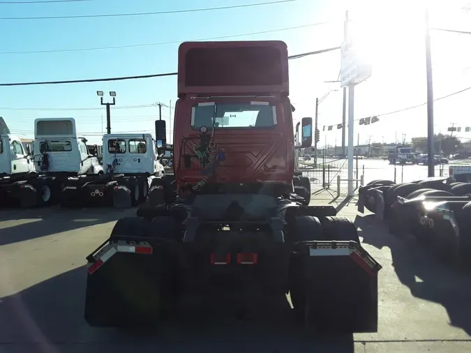 2020 NAVISTAR INTERNATIONAL LT625 DAYCAB S/A