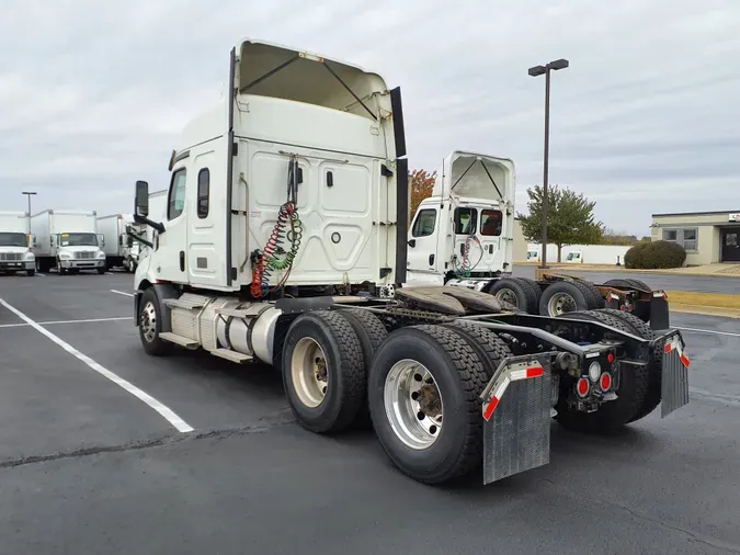 2020 FREIGHTLINER/MERCEDES NEW CASCADIA 116