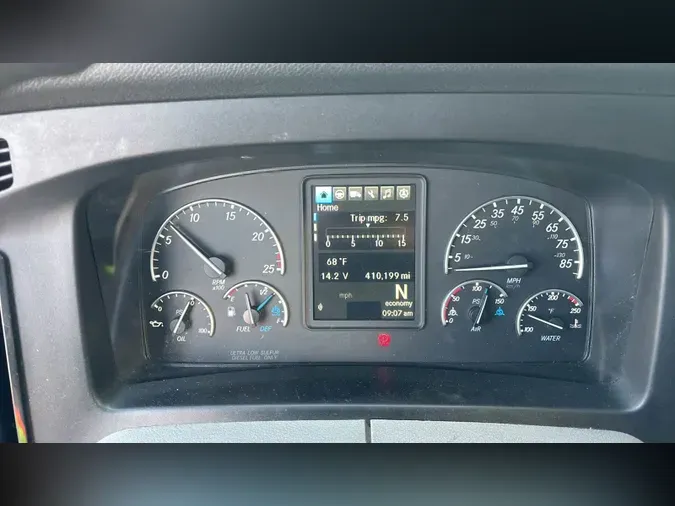 2022 Freightliner Cascadia 126