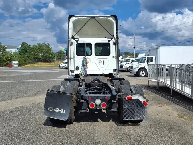 2023 FREIGHTLINER/MERCEDES NEW CASCADIA PX12664bc5b14124fae860fcd436d86b37d1a64