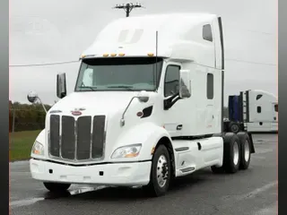 2022 PETERBILT 579