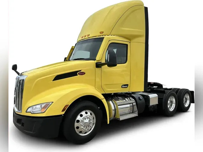 2023 Peterbilt 579bc5e2db482e1cb4025a36569aa4837e8
