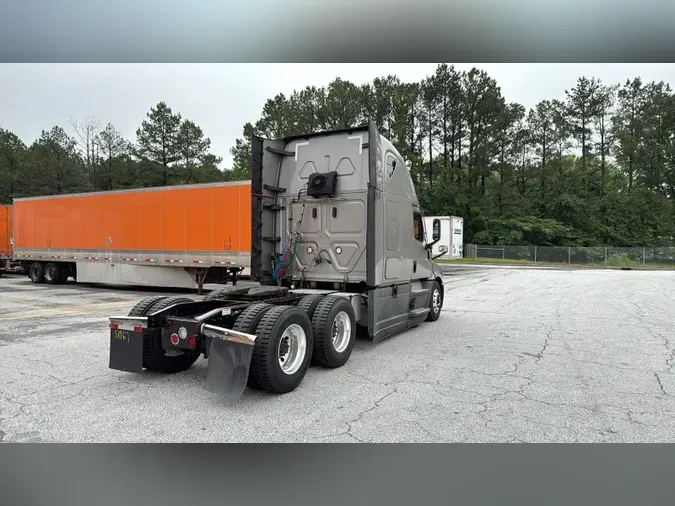 2021 Freightliner Cascadia