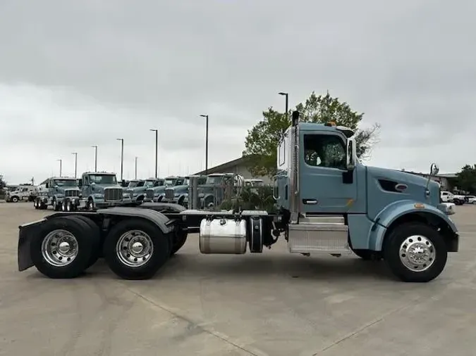 2022 Peterbilt 567