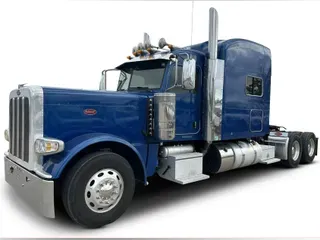 2023 Peterbilt 389