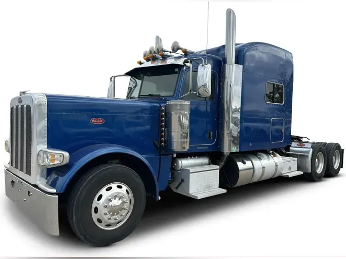 2023 Peterbilt 389bc6572492b81ed9c669b1e6e214dd41b
