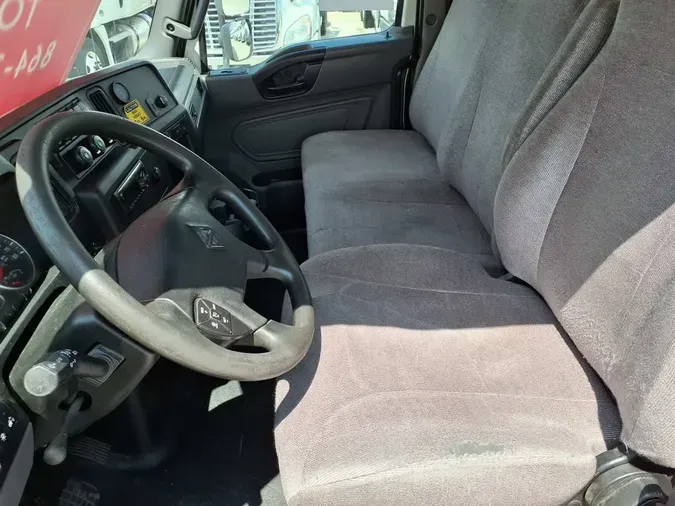 2020 NAVISTAR INTERNATIONAL MV607 (4X2)
