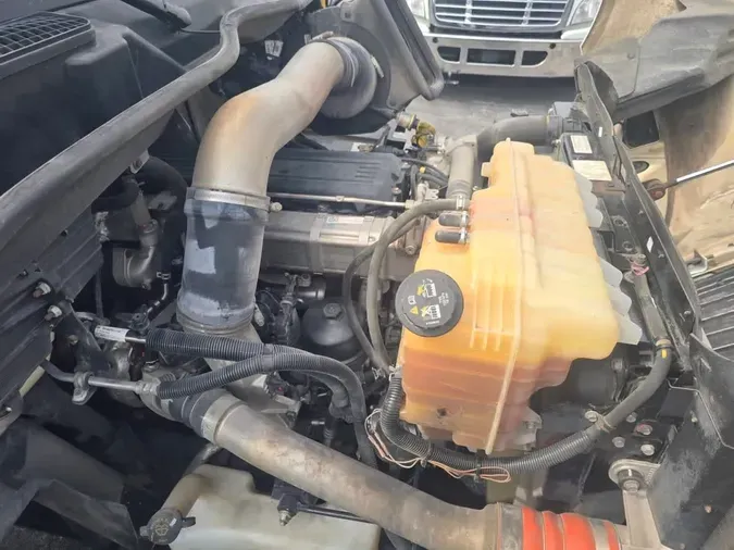 2019 NAVISTAR INTERNATIONAL RH613 DAYCAB S/A