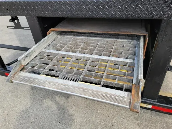 2018 International 4300