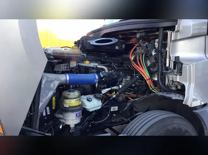 2022 Freightliner Cascadia 126bc76f9e485b910a257d115c40b75b7a1