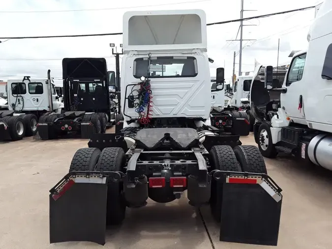2020 NAVISTAR INTERNATIONAL RH613 DAYCAB S/A