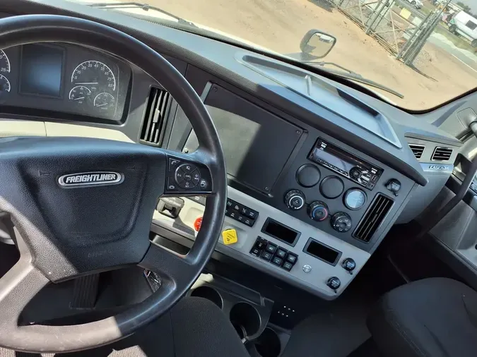 2020 FREIGHTLINER/MERCEDES NEW CASCADIA 116