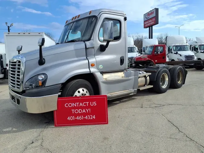 2020 FREIGHTLINER/MERCEDES CASCADIA 125bc7f32e5d937a5eaa320eec2441238ae