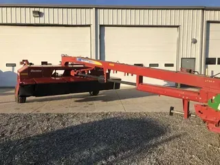 2012 New Holland H7450