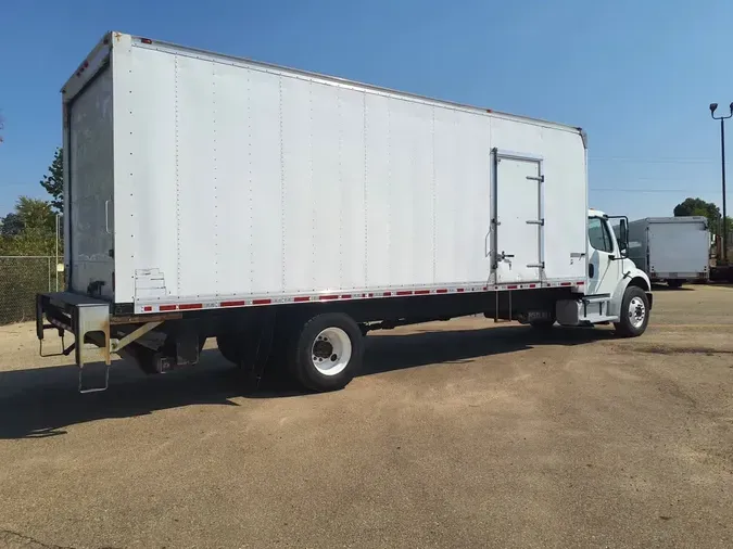 2018 FREIGHTLINER/MERCEDES M2 106