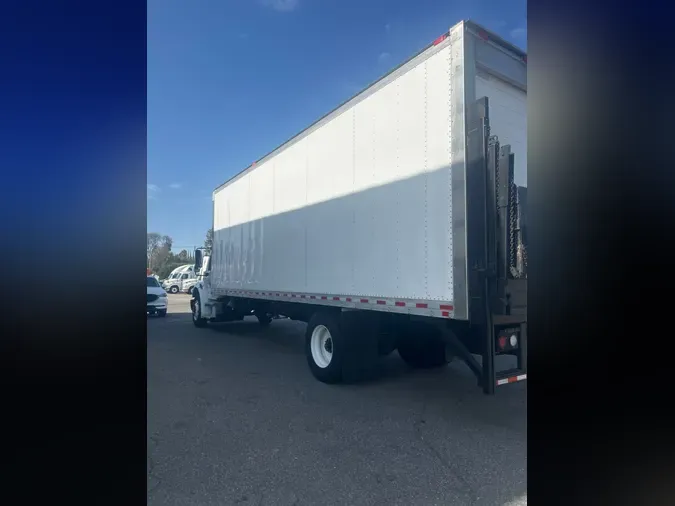 2020 FREIGHTLINER/MERCEDES M2 106