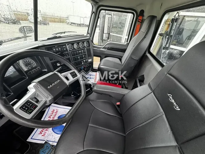 2022 MACK AN64Tbc852a11d6b97a3b1443b0b0c657b99d