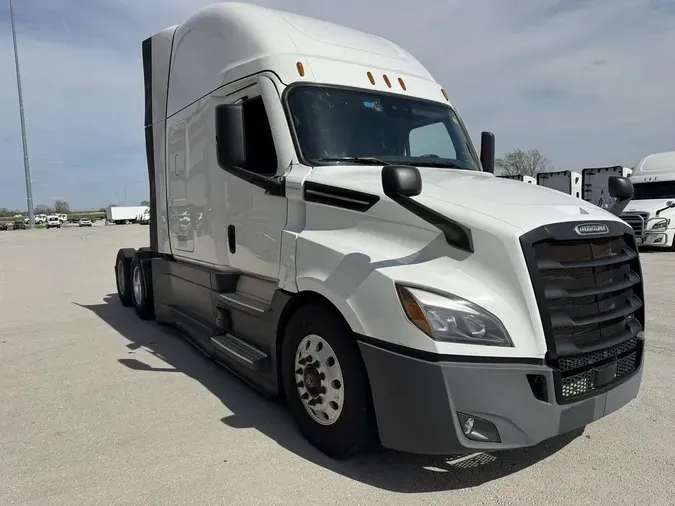 2021 Freightliner Cascadia&reg;