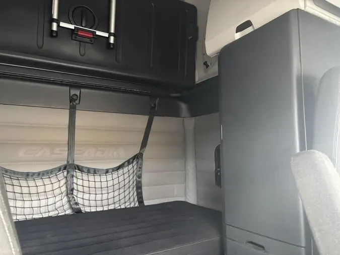 2021 Freightliner Cascadia