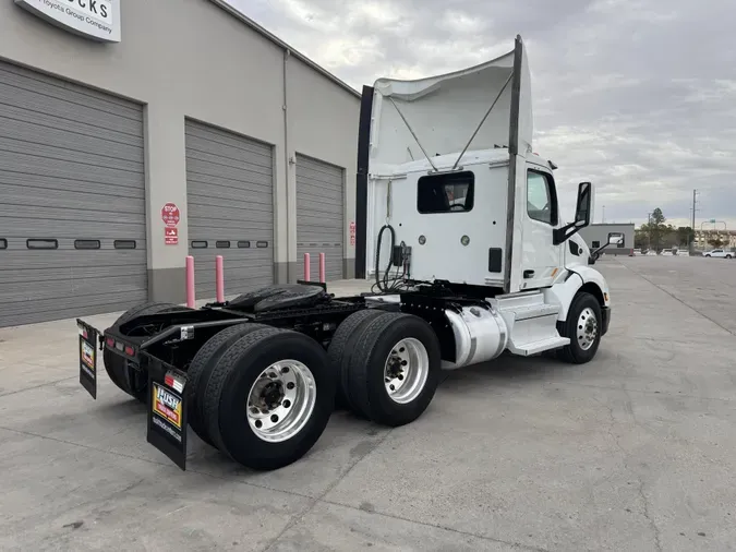 2020 Peterbilt 579