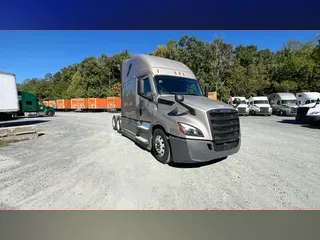 2023 Freightliner Cascadia 126