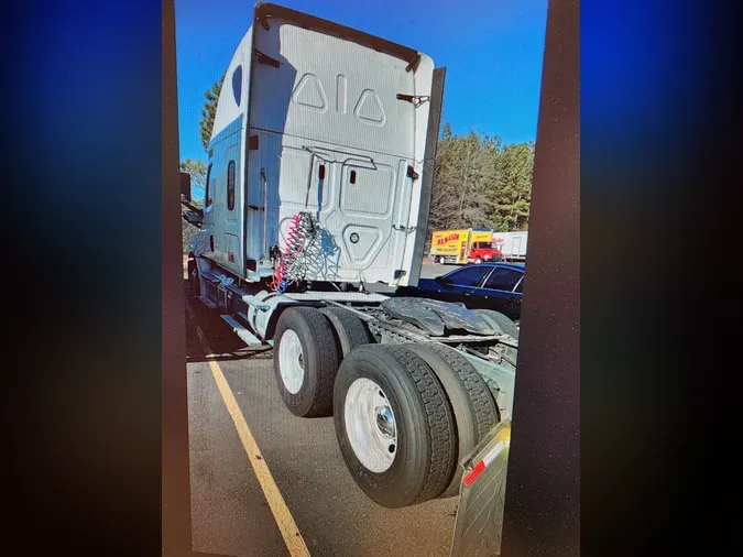 2019 FREIGHTLINER/MERCEDES NEW CASCADIA PX12664