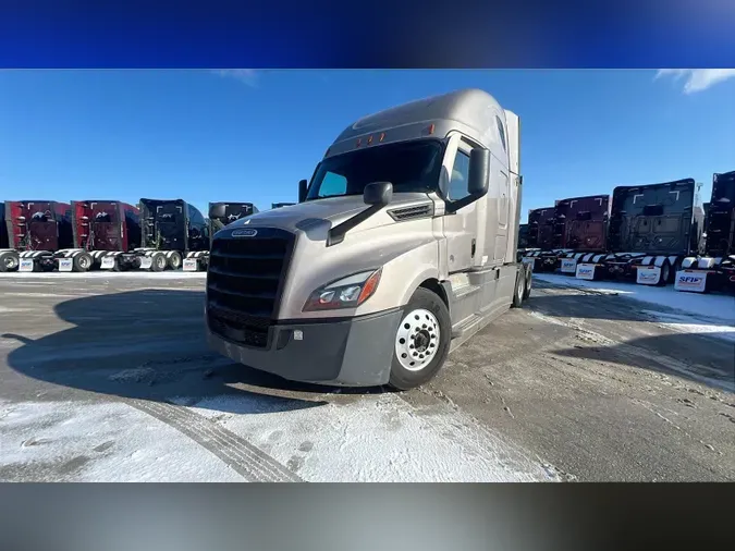 2022 Freightliner Cascadia 126