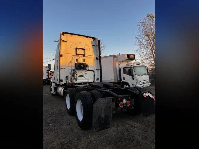 2019 FREIGHTLINER/MERCEDES NEW CASCADIA PX12664