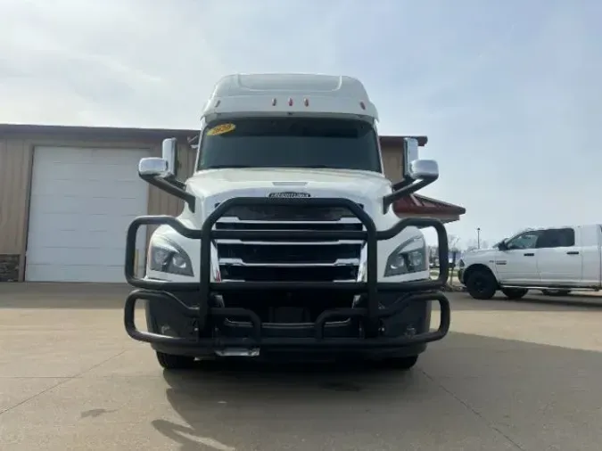 2020 Freightliner New Cascadia 126