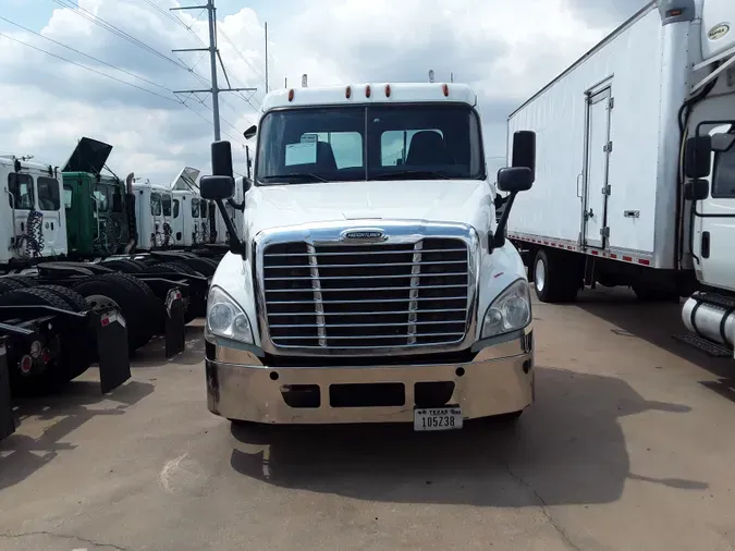 2018 FREIGHTLINER/MERCEDES CASCADIA 125