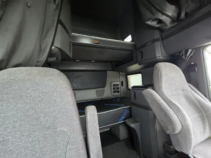 2024 International LT625