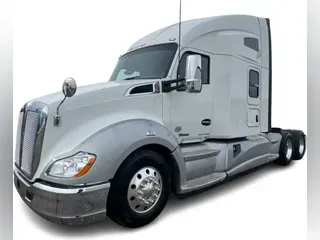 2022 Kenworth T680