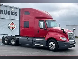 2022 INT LT625 6x4