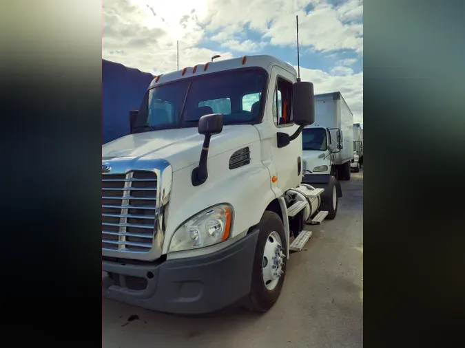 2016 FREIGHTLINER/MERCEDES CASCADIA 113bc9987c89027d40f106487a2500ef6b8