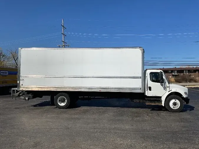 2019 Freightliner M2