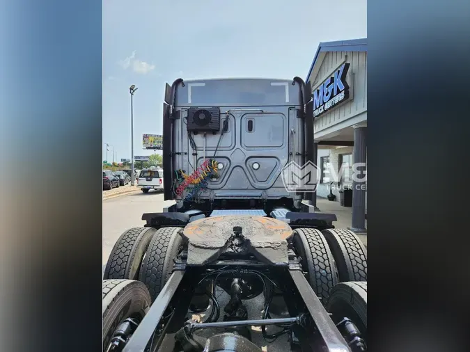 2021 FREIGHTLINER CASCADIA