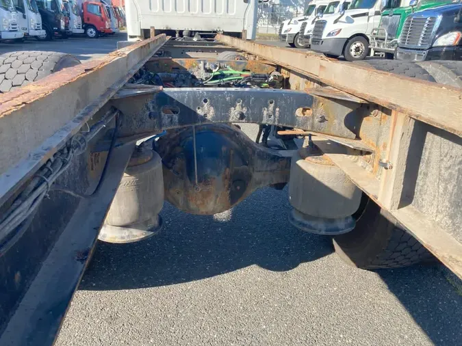 2020 FREIGHTLINER M2 106