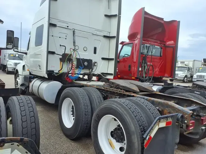 2019 NAVISTAR INTERNATIONAL LT625 SLPR CAB
