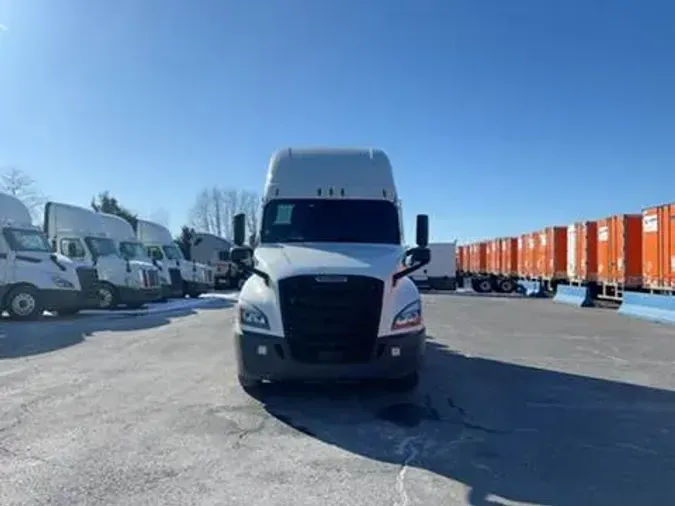 2021 Freightliner Cascadia