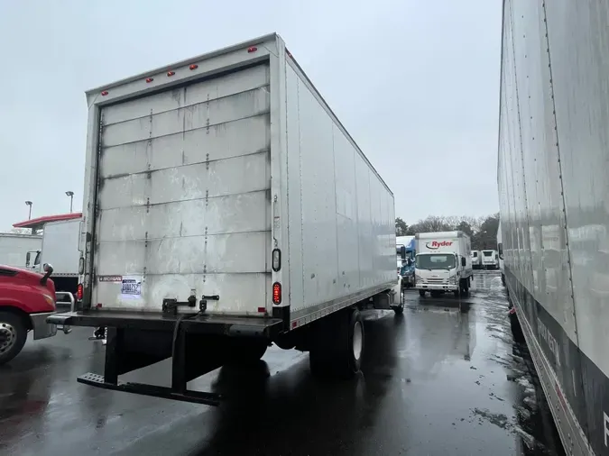 2014 FREIGHTLINER/MERCEDES M2 106