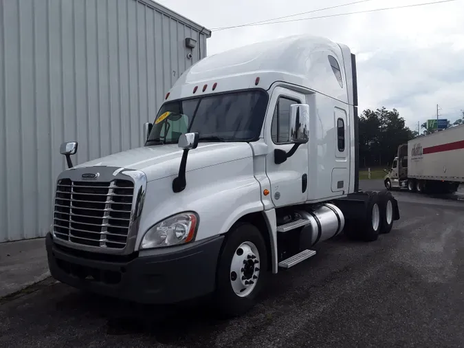 2019 FREIGHTLINER/MERCEDES CASCADIA 125