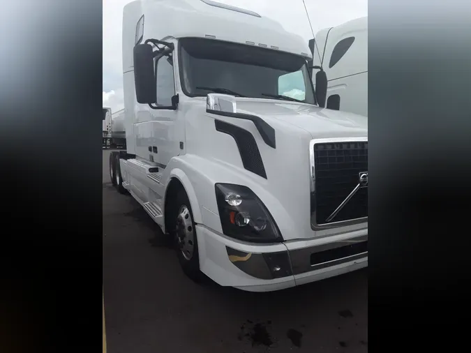 2019 VOLVO VNL64T 670bca687752e9752bc7f025d0bb9c27a9d